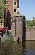 Trafohäuschen der P.L. Kramerbrug (1917–1921) in Amsterdam, Architekt: Piet Kramer