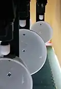 Anschlagtechnik mit Magnethammer und Glocken mit Schalllöchern