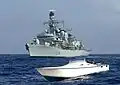 Von der HMS Iron Duke aufgebrachtes Schmugglerboot