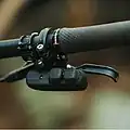 Schalttasten für gerade Lenker. Rechts, unter dem Hydraulik­bremshebel.
