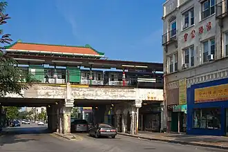 West Argyle Street, an der Station Argyle der ‘L’