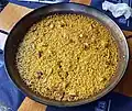 Zweiter Teil des Gerichts Bullit de Peix, der Arroz a la banda, das Reisgericht