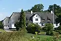 Der Pastorenhof von Asserballe; Geburtshaus von Herman Bang und Jørgen Peter Müller