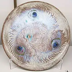 Teller mit Pfauenaugen, Paris (Auguste Delaherche, ca.&nbsp;1887–1894)