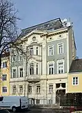 Mehrfamilienhaus