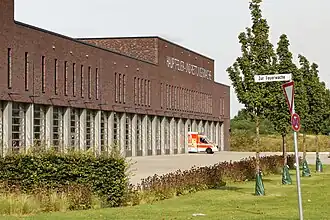 Ausfahrt Hauptfeuerwache auf die Neue Ritterstraße