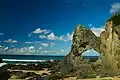 Der Australia Rock schaut aufs Meer hinaus