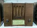Rex-Medium, der erste von Autophon entwickelte Radioempfänger, im Museum Enter.
