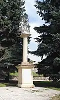 Szentháromság-Statue
