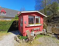 Bücherschrank