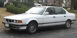 BMW E32, 1986–1994
