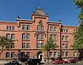 Frontansicht der Kaserne vom Altewiekring