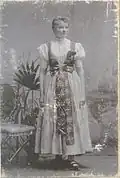 Eine Frau in der Teschener Tracht (1914)