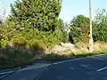 Ehemaliger Bahnübergang über die Landesstraße L 242 bei Ballenstedt (2016)
