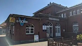 Empfangsgebäude