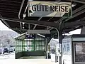 Zugang zum Bahnsteigtunnel am Gleis 1