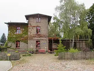 Das Bahnhofsgebäude