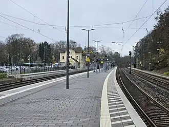 Bahnsteige, 2025