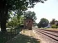 Bahnhof Weischlitz, Strecke nach Oelsnitz (Vogtl) und Stellwerk (2018)