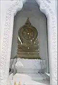 „gekrönter“ Bai Sema, Wat Ratchanatdaram, Bangkok