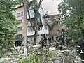 Durch eine russische Rakete zerstörtes Wohngebäude in Bachmut