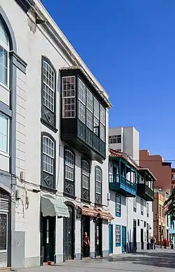 Avenida Maritima Nr.&nbsp;25–27