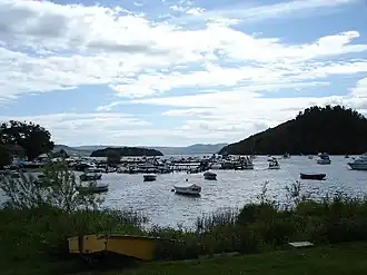 Der Hafen und die Werft an Loch Lomond bei Balmaha