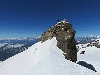 Balmenhorn mit Christusstatue