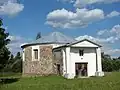Novomisļi (Gemeinde Ezernieki): Weiße Erzengel-Michael-Kapelle, erbaut 1814[2]