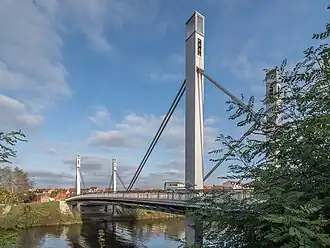 Löwenbrücke