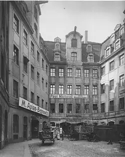 Hof nach Westen (um 1890)