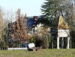 Wohnsitz in Meycourby mit Taubenhaus