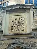 Bauinschrift über dem Ostportal