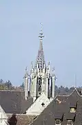 Fast 1000 Jahre klösterliche Kultur macht die Gegend um die alte Zisterzienserabtei Bebenhausen erlebbar, die der HW 5 tangiert.