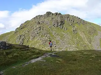 Der Beinn Narnain vom südöstlichen Vorgipfel Cruach nam Miseag