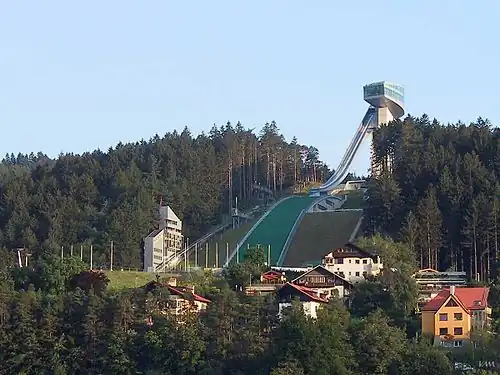 Blick auf den Bergisel von Norden