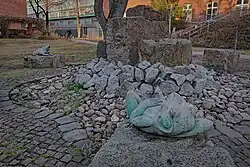 Froschbunnen: Berlin-Spandau, Lynarstr. 12