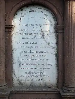 (Vater) Bernhard Riggenbach (* 25. Oktober 1848 in Basel; † 2. März 1895 ebenda)Söhne: Lucas Riggenbach-Gleichen (1875–1932) Jurist. Rudolf Riggenbach (1882–1961) Denkmalpfleger Familiengrab. Riggenbach-Socin-von Uslar-Gleichen-Oser-Boss. Wolfgottesacker Basel.