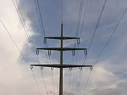 Betonmast (110 + 20 kV)