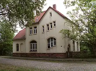 Ehemaliges Empfangsgebäude, Straßenseite