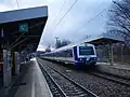 Zug der Wiener Schnellbahn in der Haltestelle Hetzendorf 2009