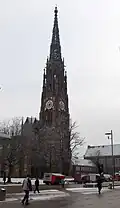Bürgermeister-Smidt-Gedächtnis-Kirche mit rechts angrenzendem Gemeindehaus