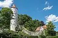 Weißer Turm und Teile der Stadtmauer