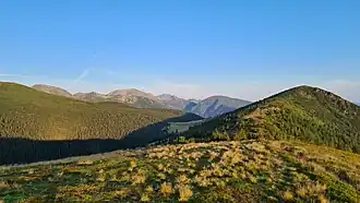 Blick von Mitterkogel zum Gipfel des Bremsteins