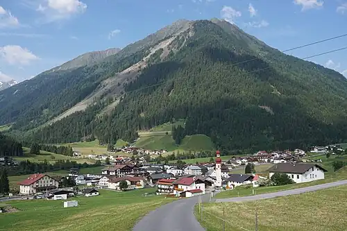 Blick auf Gries im Sellraintal