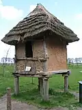 Nachgebauter Steinzeitspeicher beim „Hunebedcenter“ Borger