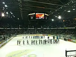 Innenaufnahme der Arena aus dem Gästesektor