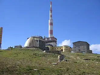 Fernsehturm und Wetterstation auf dem Botewgipfel