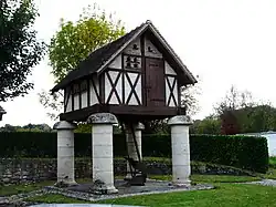 Taubenhaus in Jaunour