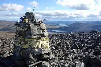 Der Grenzstein 303B markiert den höchsten Punkt Finnlands.